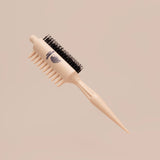 Small Clump Brush | Pretty Curly Girl | Curly girl method approved | Vegan curly hair products | Krullen | Krullend haar | Borstel voor volume en gedefinieerde krullen | Curly hair brush for defined curls