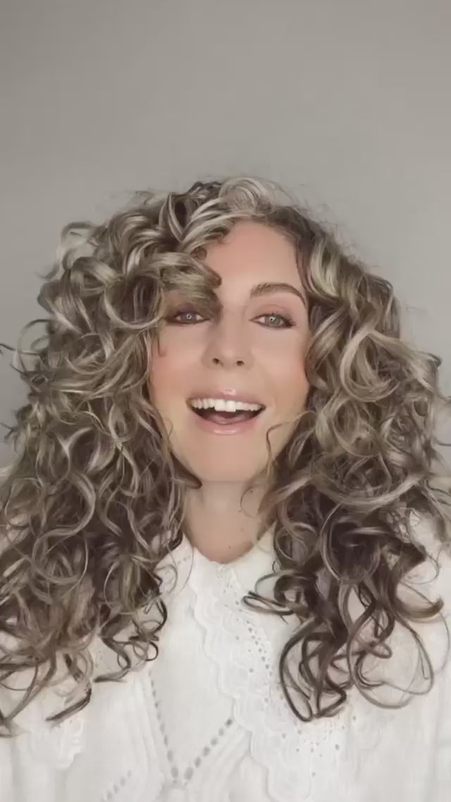 Pretty Curly Girl